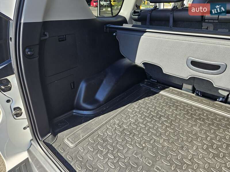 Позашляховик / Кросовер Toyota Land Cruiser Prado 2020 в Одесі фото 6 Позашляховик / Кросовер Toyota Land Cruiser Prado 2020 в Одесі