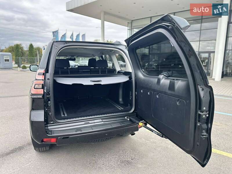 Позашляховик / Кросовер Toyota Land Cruiser Prado 2021 в Полтаві фото 18 Позашляховик / Кросовер Toyota Land Cruiser Prado 2021 в Полтаві