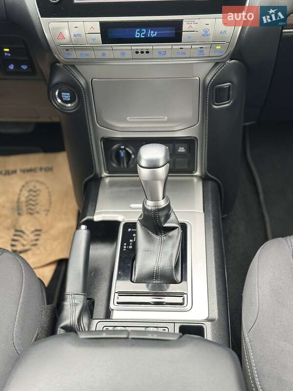 Позашляховик / Кросовер Toyota Land Cruiser Prado 2021 в Полтаві фото 45 Позашляховик / Кросовер Toyota Land Cruiser Prado 2021 в Полтаві