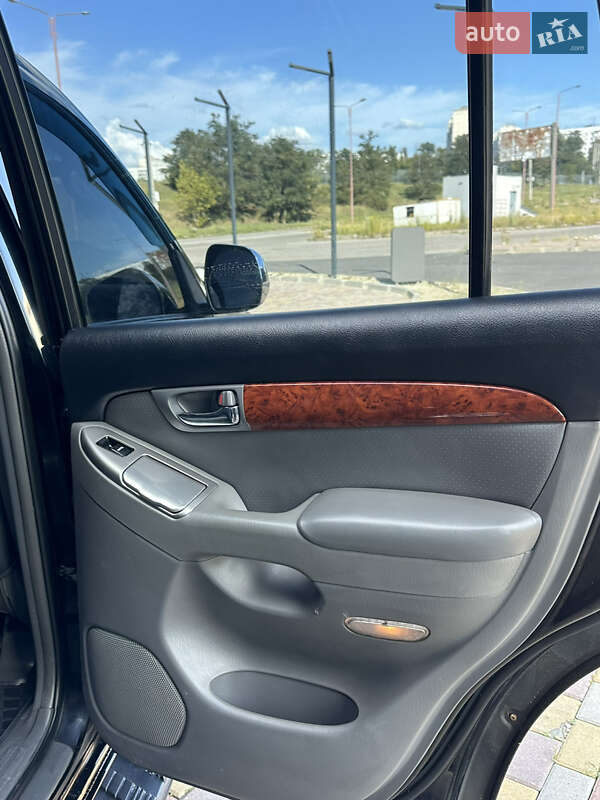 Внедорожник / Кроссовер Toyota Land Cruiser Prado 2007 в Харькове фото 24 Внедорожник / Кроссовер Toyota Land Cruiser Prado 2007 в Харькове