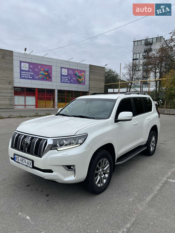 Внедорожник / Кроссовер Toyota Land Cruiser Prado 2019 в Днепре фото 18 Внедорожник / Кроссовер Toyota Land Cruiser Prado 2019 в Днепре