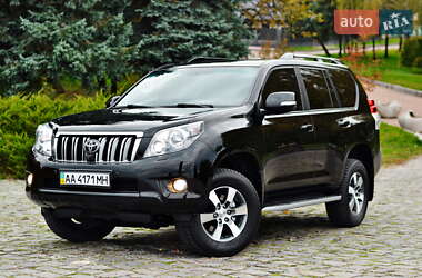 Внедорожник / Кроссовер Toyota Land Cruiser Prado 2012 в 