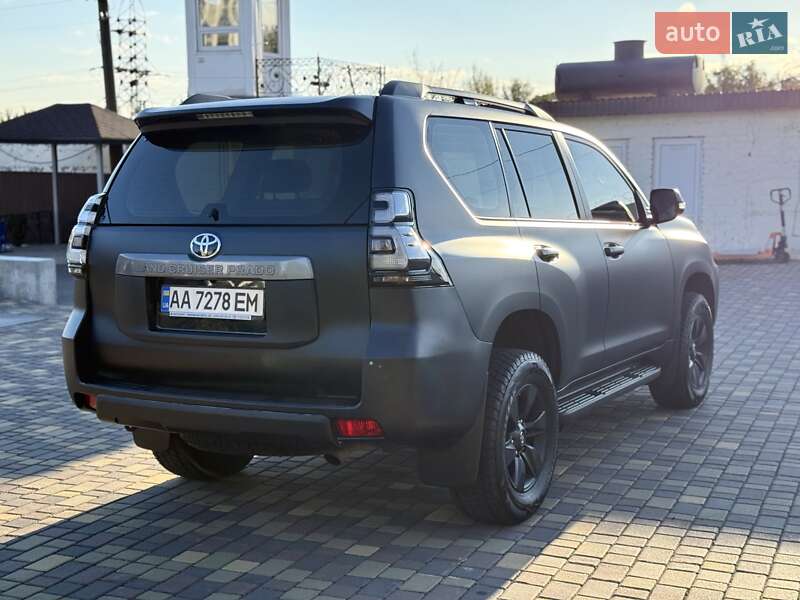 Внедорожник / Кроссовер Toyota Land Cruiser Prado 2019 в Днепре фото 31 Внедорожник / Кроссовер Toyota Land Cruiser Prado 2019 в Днепре