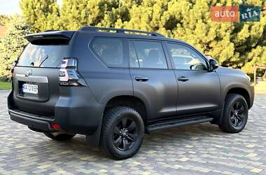 Внедорожник / Кроссовер Toyota Land Cruiser Prado 2019 в 