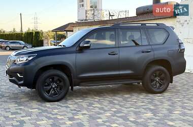 Внедорожник / Кроссовер Toyota Land Cruiser Prado 2019 в 