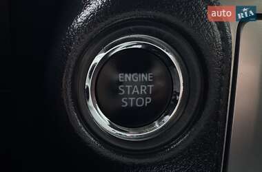 Внедорожник / Кроссовер Toyota Land Cruiser Prado 2019 в 