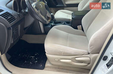 Внедорожник / Кроссовер Toyota Land Cruiser Prado 2011 в 