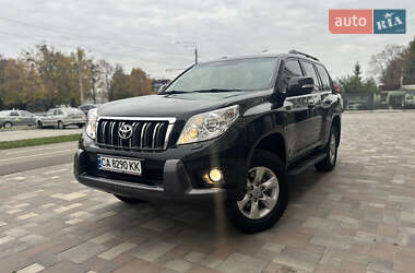 Внедорожник / Кроссовер Toyota Land Cruiser Prado 2011 в 