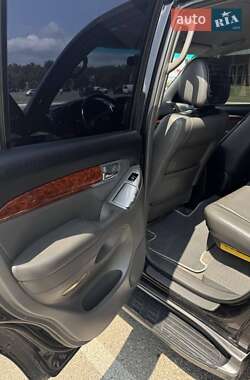 Позашляховик / Кросовер Toyota Land Cruiser Prado 2006 в  фото 10 Позашляховик / Кросовер Toyota Land Cruiser Prado 2006 в