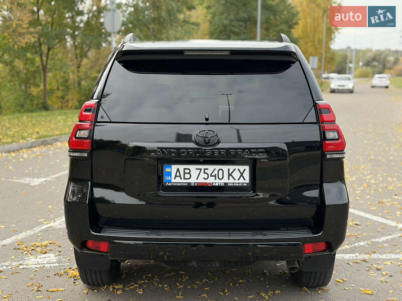 Внедорожник / Кроссовер Toyota Land Cruiser Prado 2018 в Киеве фото 6 Внедорожник / Кроссовер Toyota Land Cruiser Prado 2018 в Киеве