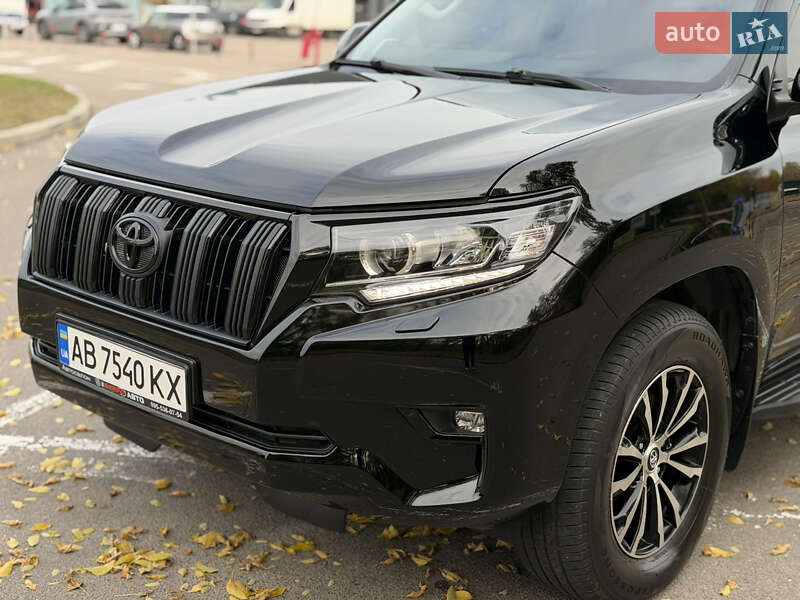 Внедорожник / Кроссовер Toyota Land Cruiser Prado 2018 в Киеве фото 9 Внедорожник / Кроссовер Toyota Land Cruiser Prado 2018 в Киеве