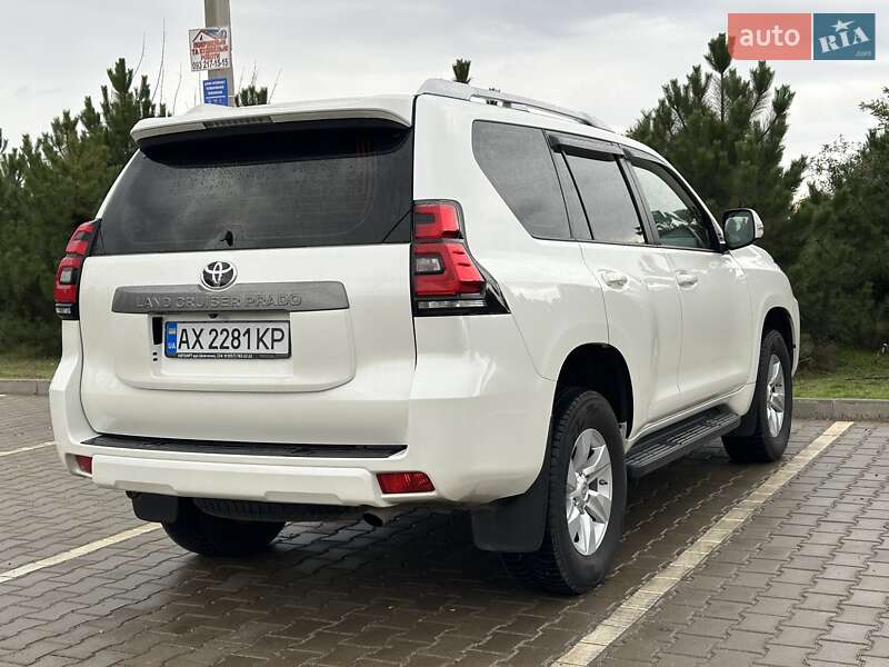 Позашляховик / Кросовер Toyota Land Cruiser Prado 2019 в Одесі фото 12 Позашляховик / Кросовер Toyota Land Cruiser Prado 2019 в Одесі