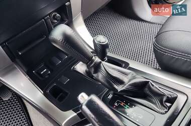 Внедорожник / Кроссовер Toyota Land Cruiser Prado 2007 в 