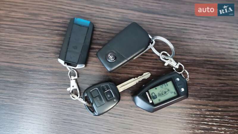Позашляховик / Кросовер Toyota Land Cruiser Prado 2007 в Кривому Розі фото 32 Позашляховик / Кросовер Toyota Land Cruiser Prado 2007 в Кривому Розі