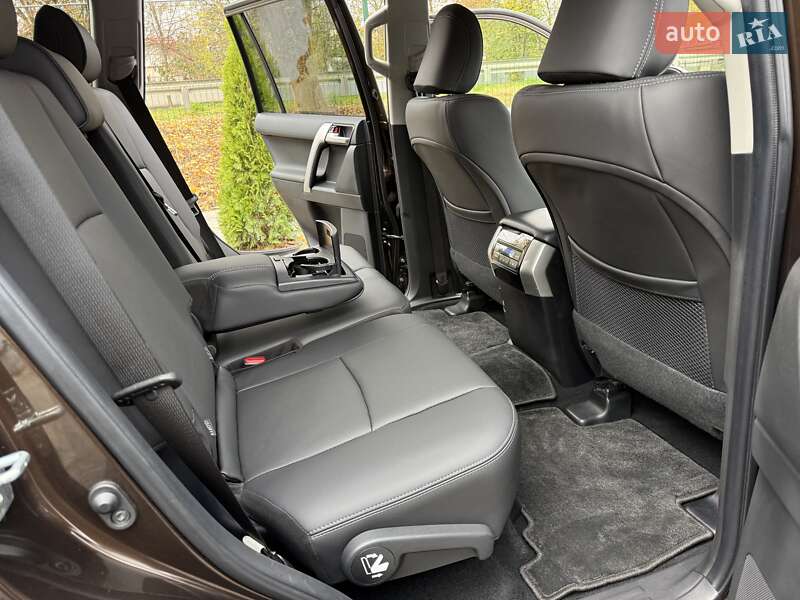 Внедорожник / Кроссовер Toyota Land Cruiser Prado 2022 в Виннице