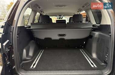 Позашляховик / Кросовер Toyota Land Cruiser Prado 2022 в 