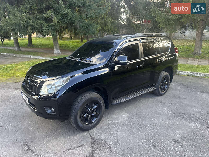 Внедорожник / Кроссовер Toyota Land Cruiser Prado 2010 в Львове