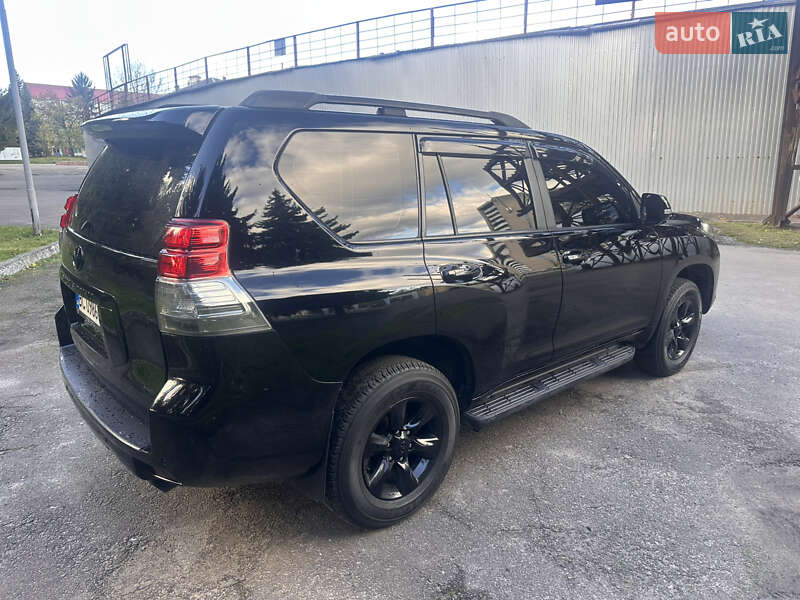 Внедорожник / Кроссовер Toyota Land Cruiser Prado 2010 в Львове