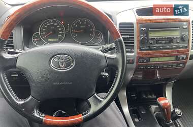 Внедорожник / Кроссовер Toyota Land Cruiser Prado 2007 в 