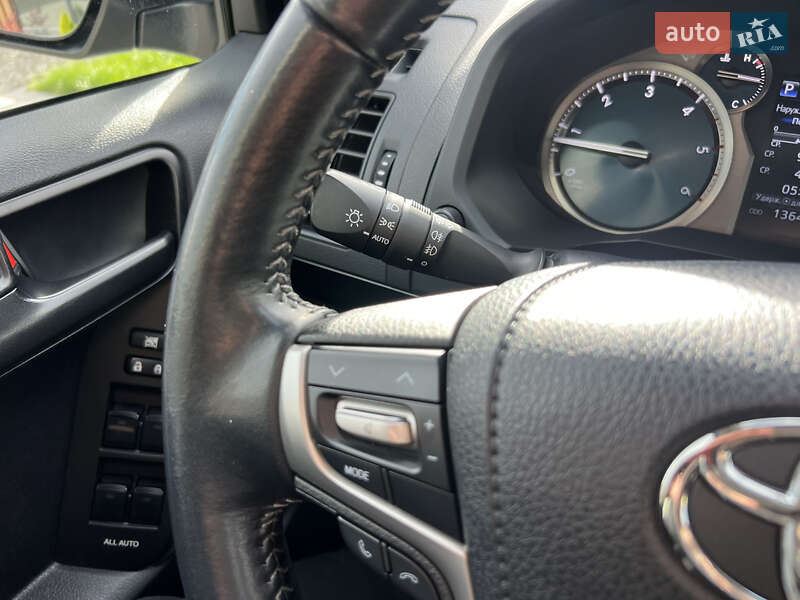 Позашляховик / Кросовер Toyota Land Cruiser Prado 2018 в Ужгороді фото 53 Позашляховик / Кросовер Toyota Land Cruiser Prado 2018 в Ужгороді
