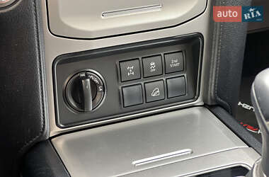 Внедорожник / Кроссовер Toyota Land Cruiser Prado 2018 в 
