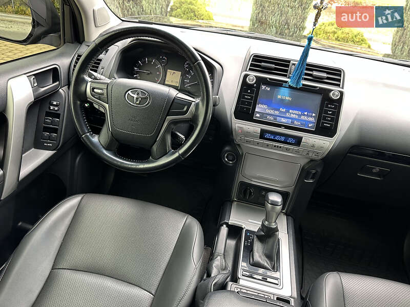 Внедорожник / Кроссовер Toyota Land Cruiser Prado 2019 в Днепре фото 27 Внедорожник / Кроссовер Toyota Land Cruiser Prado 2019 в Днепре