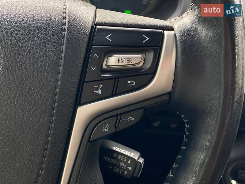 Внедорожник / Кроссовер Toyota Land Cruiser Prado 2020 в Киеве фото 31 Внедорожник / Кроссовер Toyota Land Cruiser Prado 2020 в Киеве