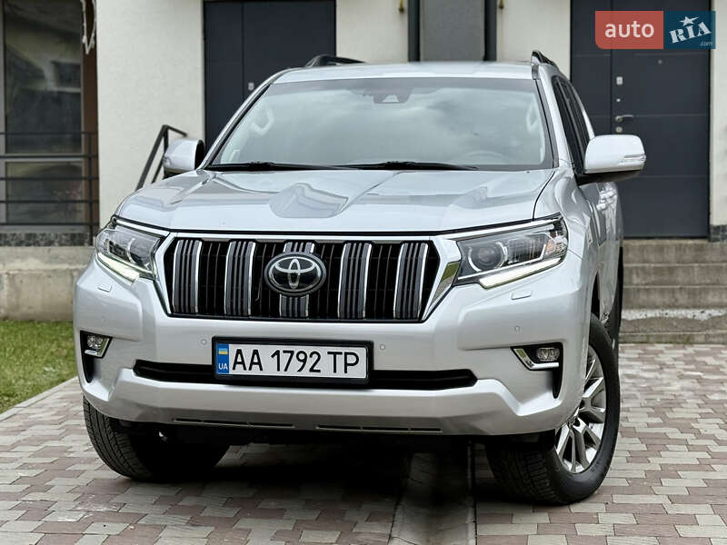 Внедорожник / Кроссовер Toyota Land Cruiser Prado 2018 в Тернополе фото 41 Внедорожник / Кроссовер Toyota Land Cruiser Prado 2018 в Тернополе