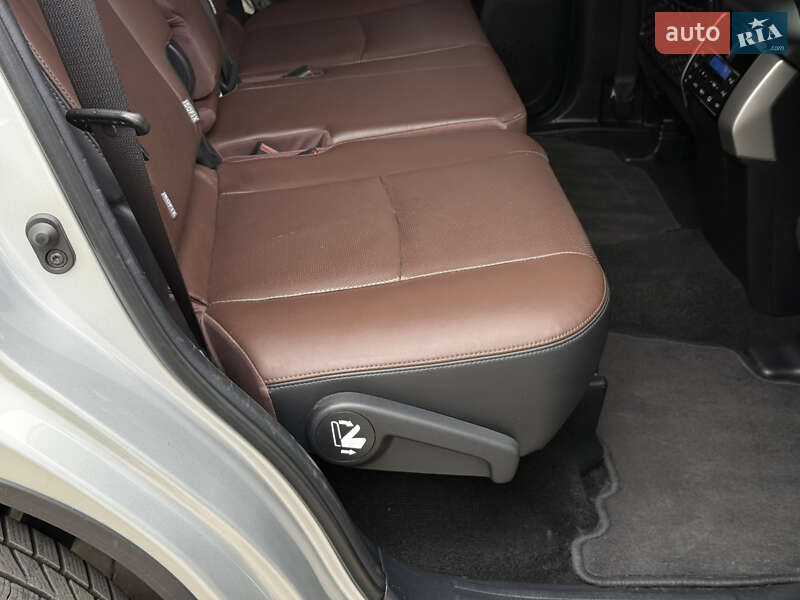 Внедорожник / Кроссовер Toyota Land Cruiser Prado 2018 в Тернополе фото 47 Внедорожник / Кроссовер Toyota Land Cruiser Prado 2018 в Тернополе