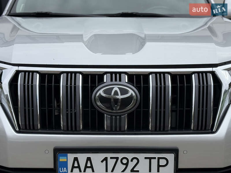 Внедорожник / Кроссовер Toyota Land Cruiser Prado 2018 в Тернополе фото 73 Внедорожник / Кроссовер Toyota Land Cruiser Prado 2018 в Тернополе