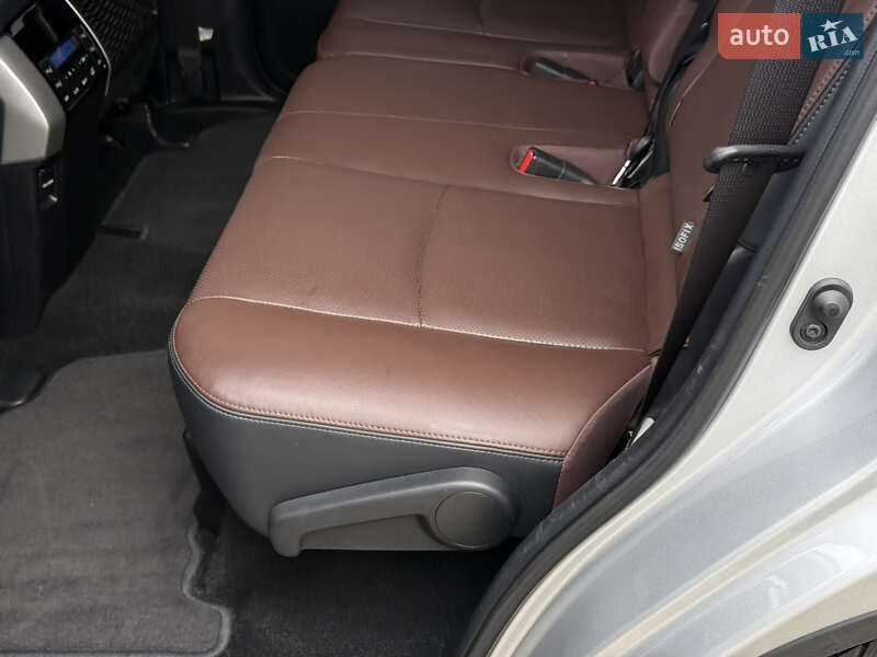 Внедорожник / Кроссовер Toyota Land Cruiser Prado 2018 в Тернополе фото 107 Внедорожник / Кроссовер Toyota Land Cruiser Prado 2018 в Тернополе