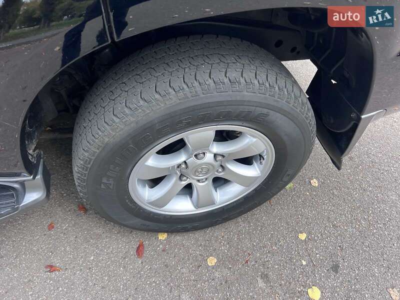 Позашляховик / Кросовер Toyota Land Cruiser Prado 2008 в Краснограді фото 21 Позашляховик / Кросовер Toyota Land Cruiser Prado 2008 в Краснограді