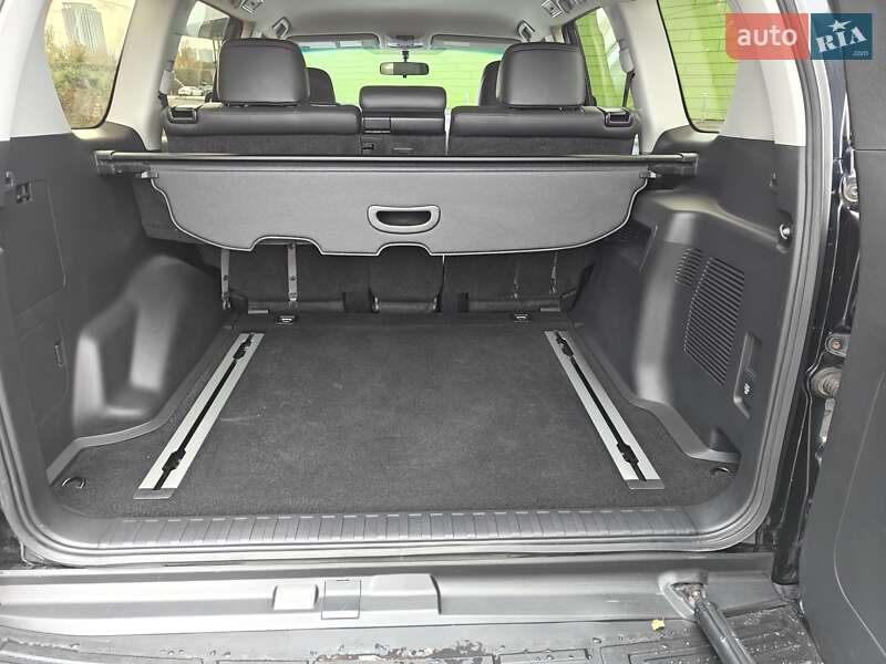 Позашляховик / Кросовер Toyota Land Cruiser Prado 2019 в Києві фото 33 Позашляховик / Кросовер Toyota Land Cruiser Prado 2019 в Києві