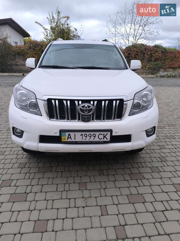 Toyota Land Cruiser Prado 2010