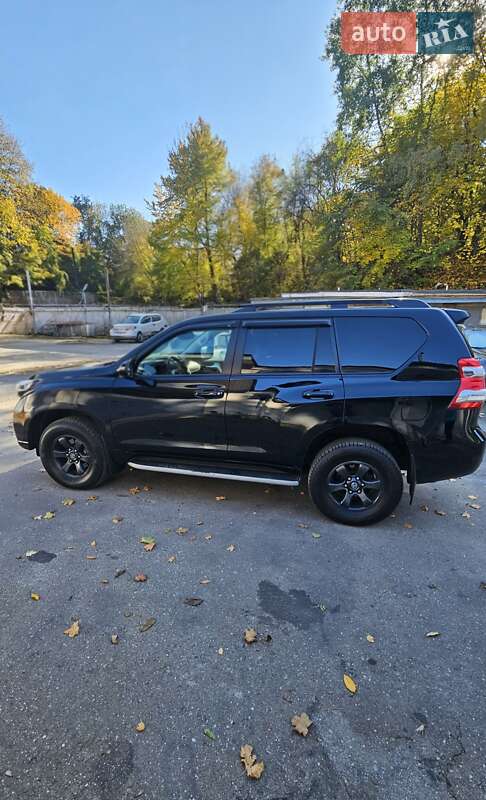 Внедорожник / Кроссовер Toyota Land Cruiser Prado 2014 в Львове