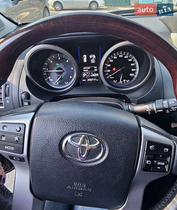 Внедорожник / Кроссовер Toyota Land Cruiser Prado 2014 в Львове