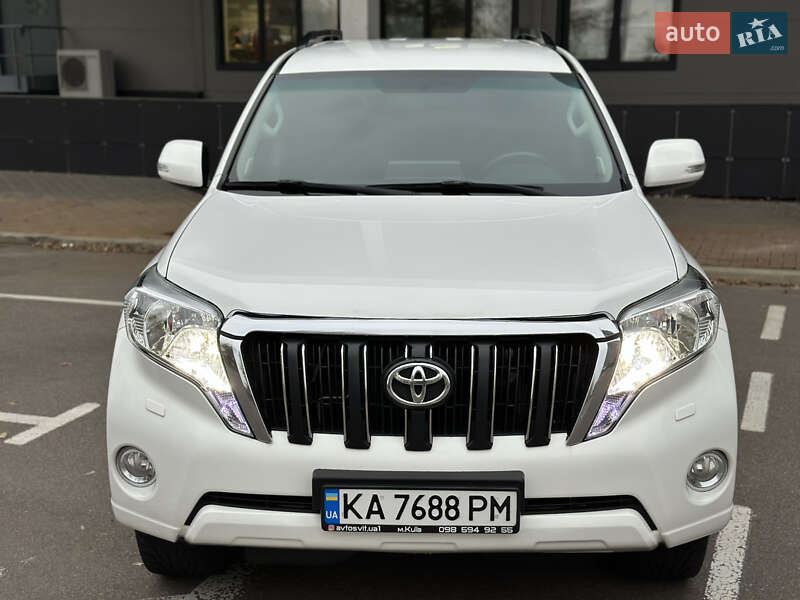 Позашляховик / Кросовер Toyota Land Cruiser Prado 2013 в Києві фото 5 Позашляховик / Кросовер Toyota Land Cruiser Prado 2013 в Києві