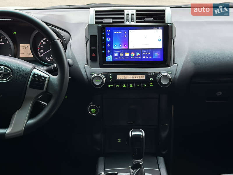 Позашляховик / Кросовер Toyota Land Cruiser Prado 2013 в Києві фото 28 Позашляховик / Кросовер Toyota Land Cruiser Prado 2013 в Києві