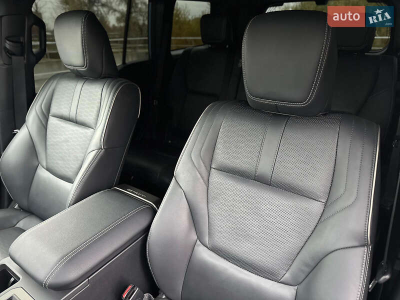 Внедорожник / Кроссовер Toyota Land Cruiser Prado 2024 в Киеве фото 94 Внедорожник / Кроссовер Toyota Land Cruiser Prado 2024 в Киеве