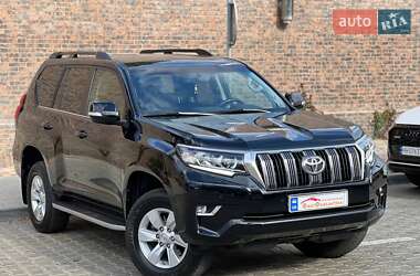 Внедорожник / Кроссовер Toyota Land Cruiser Prado 2020 в 