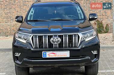 Внедорожник / Кроссовер Toyota Land Cruiser Prado 2020 в 