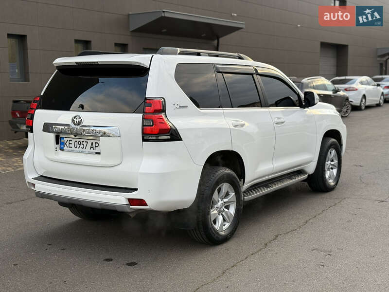 Внедорожник / Кроссовер Toyota Land Cruiser Prado 2019 в Кривом Роге фото 3 Внедорожник / Кроссовер Toyota Land Cruiser Prado 2019 в Кривом Роге