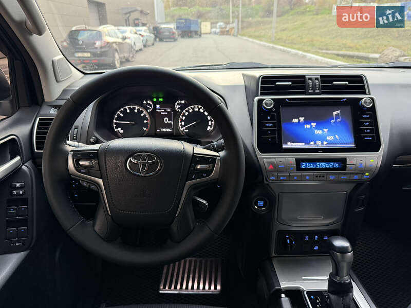 Внедорожник / Кроссовер Toyota Land Cruiser Prado 2019 в Кривом Роге фото 23 Внедорожник / Кроссовер Toyota Land Cruiser Prado 2019 в Кривом Роге