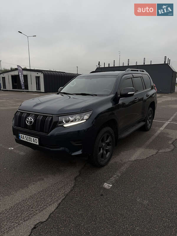 Позашляховик / Кросовер Toyota Land Cruiser Prado 2020 в Києві