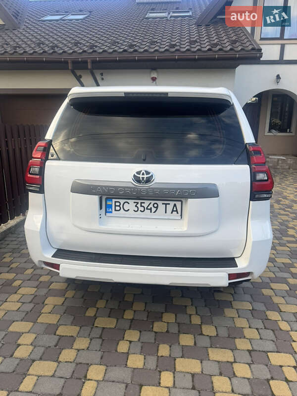Внедорожник / Кроссовер Toyota Land Cruiser Prado 2019 в Львове фото 9 Внедорожник / Кроссовер Toyota Land Cruiser Prado 2019 в Львове