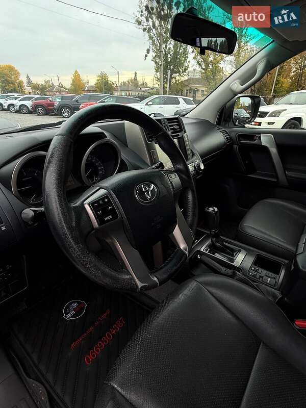 Внедорожник / Кроссовер Toyota Land Cruiser Prado 2012 в Харькове фото 12 Внедорожник / Кроссовер Toyota Land Cruiser Prado 2012 в Харькове