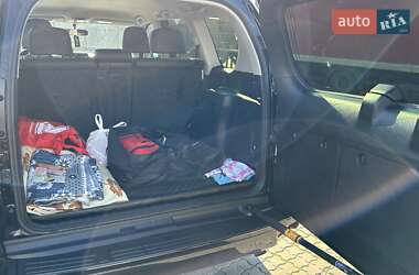 Внедорожник / Кроссовер Toyota Land Cruiser Prado 2019 в 