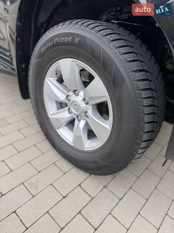 Внедорожник / Кроссовер Toyota Land Cruiser Prado 2021 в Киеве фото 17 Внедорожник / Кроссовер Toyota Land Cruiser Prado 2021 в Киеве