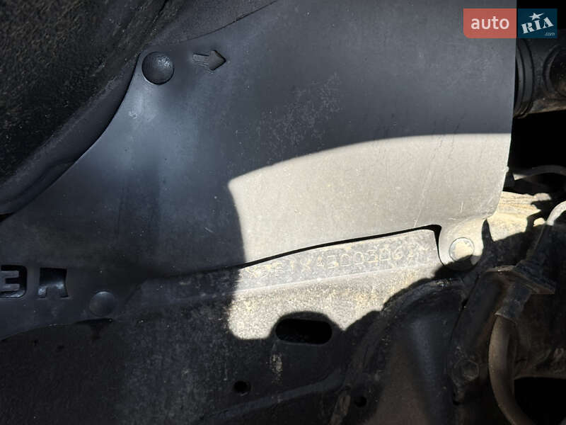 Внедорожник / Кроссовер Toyota Land Cruiser Prado 2010 в Харькове фото 17 Внедорожник / Кроссовер Toyota Land Cruiser Prado 2010 в Харькове