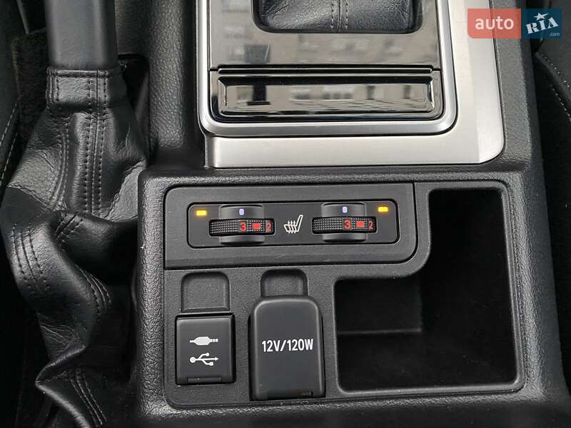 Позашляховик / Кросовер Toyota Land Cruiser Prado 2017 в Києві фото 12 Позашляховик / Кросовер Toyota Land Cruiser Prado 2017 в Києві